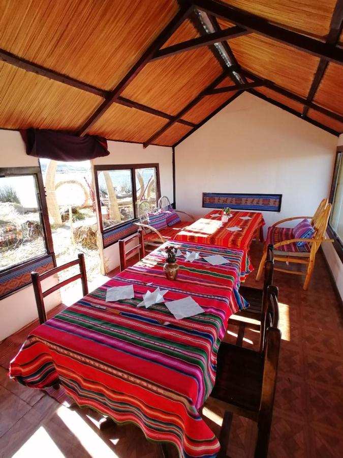 Uros Lake Titicaca Lodge プーノ エクステリア 写真