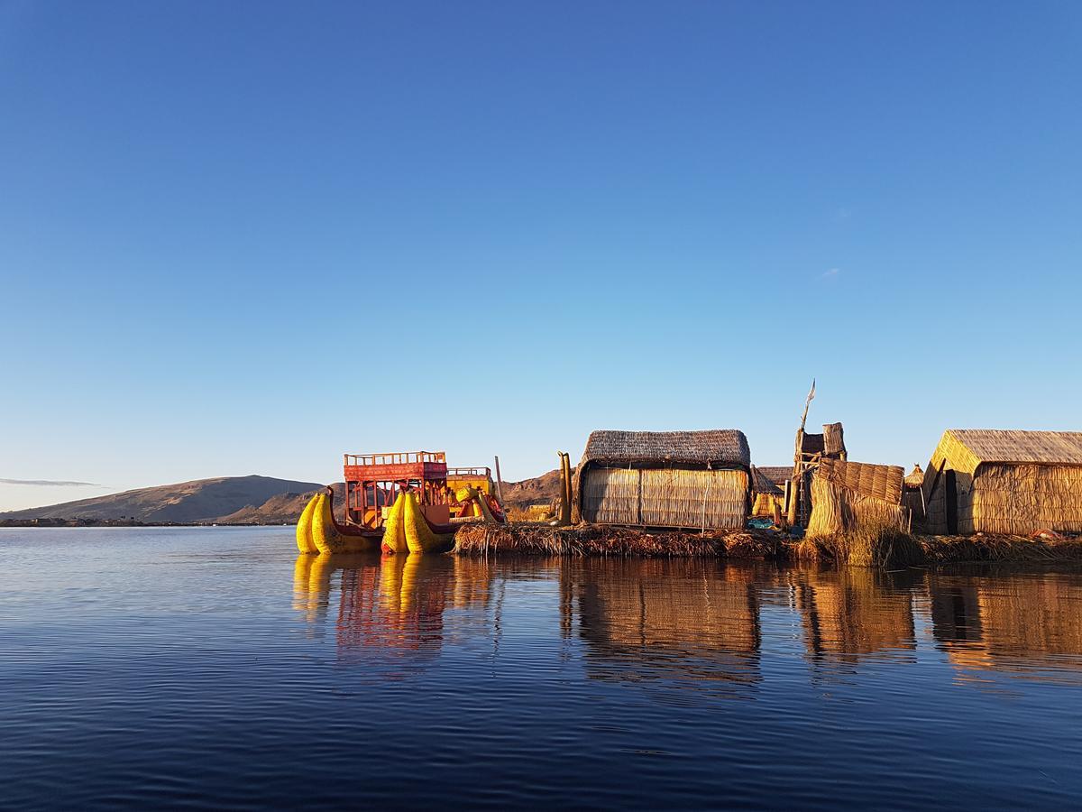 Uros Lake Titicaca Lodge プーノ エクステリア 写真